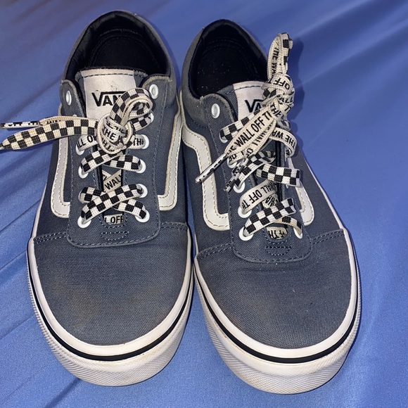 Boys vans Size 3 - Picture 2 of 7
